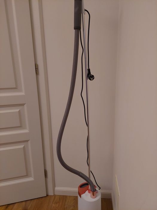 calcator Aparat de calcat vertical cu abur SteamOne Minilys, 1900 W