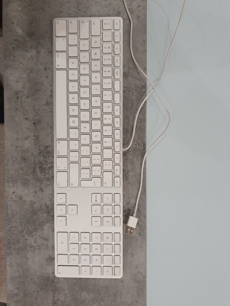 Клавиатура apple