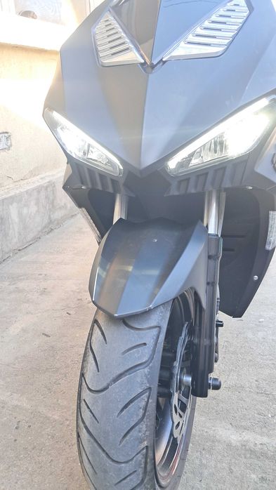 Scuter BURNOUT Acte de Germania este ca si nou