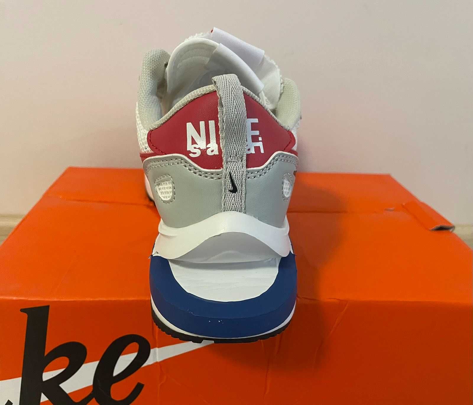 Нови дамски маратонки с кутия Nike VaporWaffle x sacai размер 38