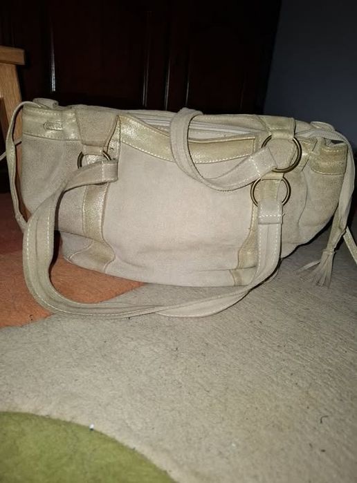 Geanta din iele intoarsa