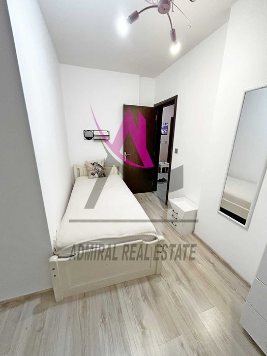 СТРАХОТЕН! Нов! Тристаен- Възраждане1