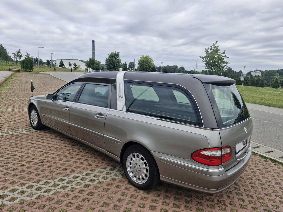Mercedes E220 / Dric SD Funerar / 2006 / 2.7 Diesel / Merită văzută !