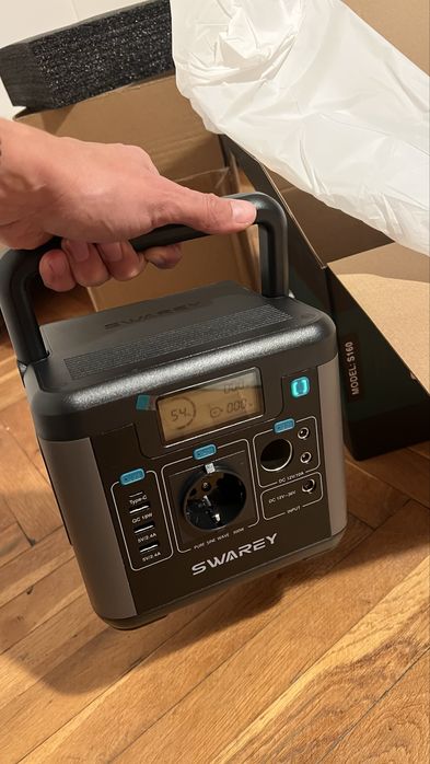 Swarey S160 - 300W преносима соларна станция / генератор за къмпинг