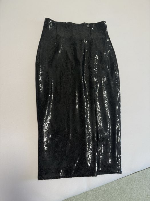 Луксозна черна пола