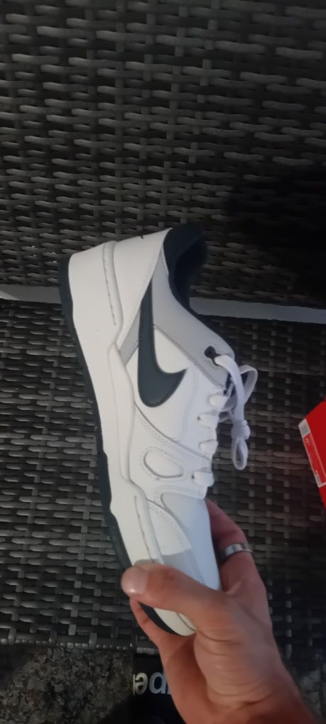 Nike Full Force LO