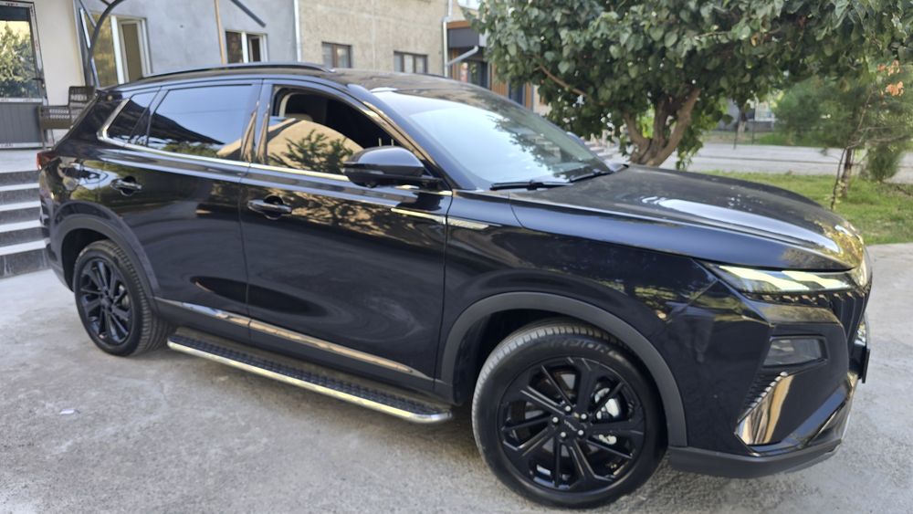 Dongfeng Aeolus Huge Gidrit