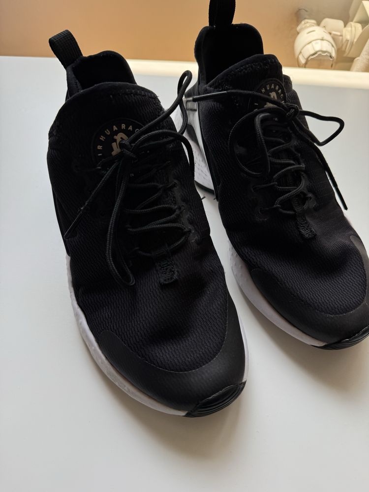 Nike Huarache Air (37.5)