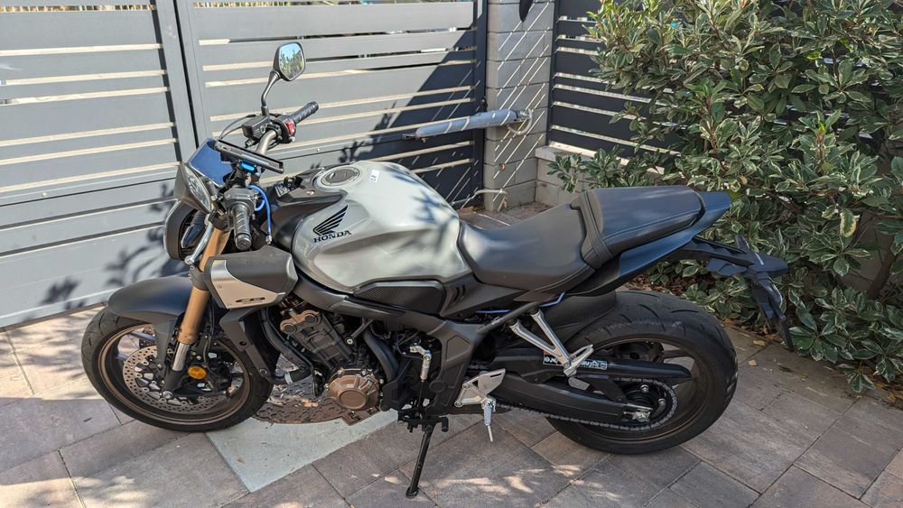 Honda CB650E E-Clutch 2024 garantie TVA deductibil