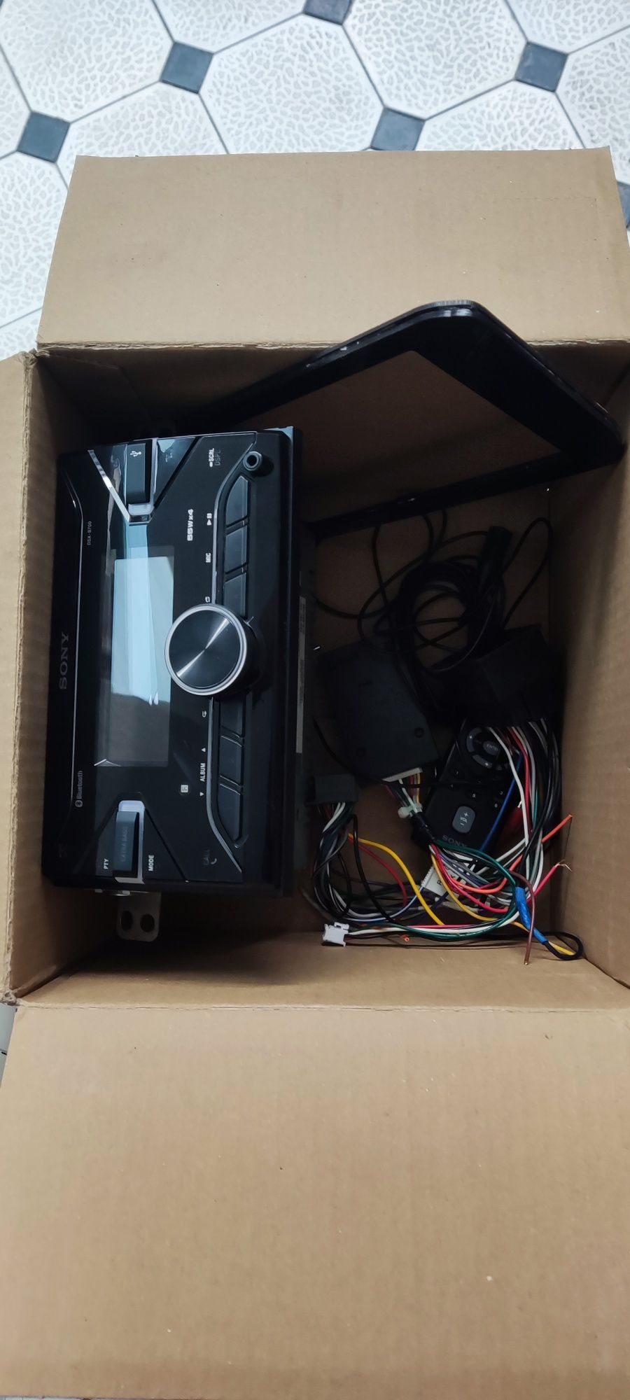 Магнитола sony DSX- 700 bt