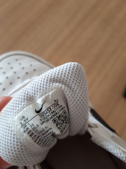 Маратонки Nike н.33