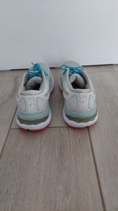 Pantofi alergare Asics 42,5