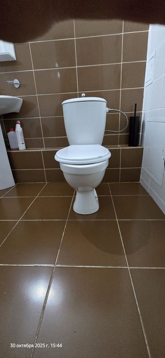 Продам унитаз. Самовывоз