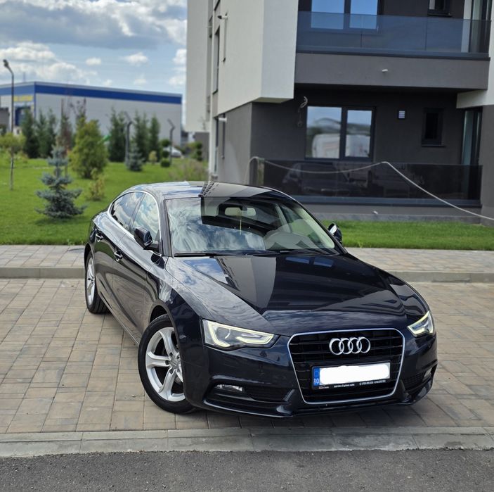Vând audi a5 2015 E6/ 2.0 190 cp/ automat 8+1/ padele/ memorii