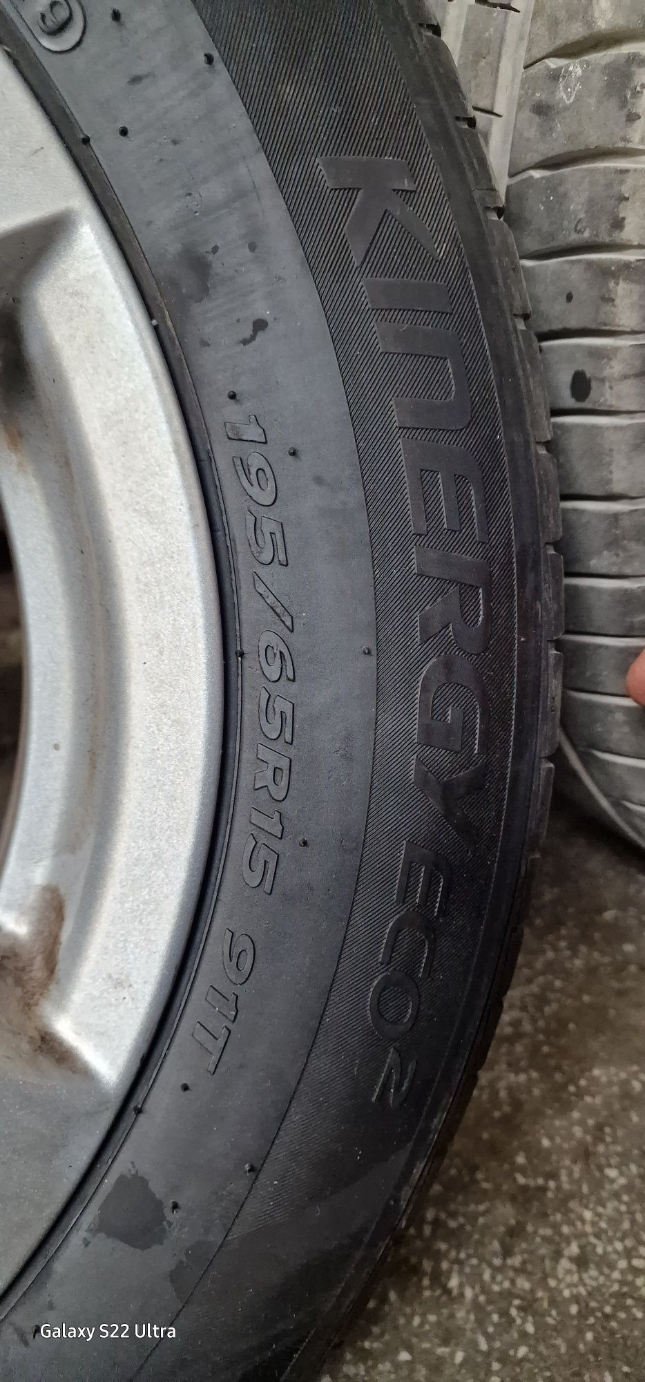 Продавам джанти 5x112 R15 ронал с летни гуми 195/60/15