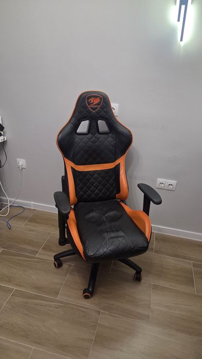 Gaming кресло COUGAR