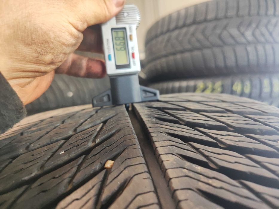 2бр.зимни гуми 275/35/19 Michelin