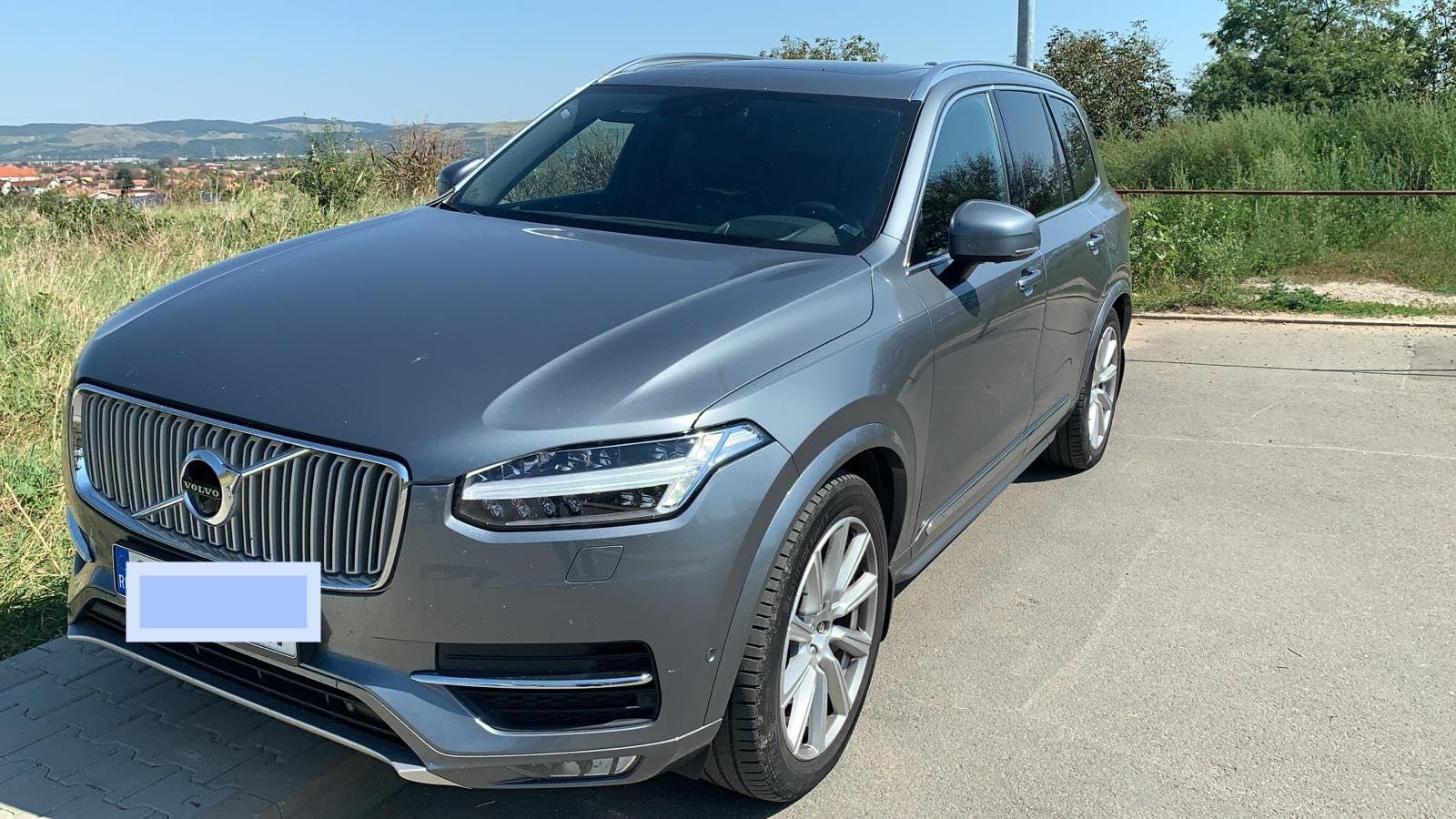 Volvo XC90 D5 Inscription – 7 locuri