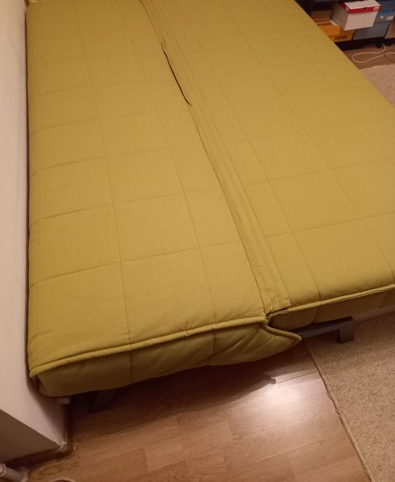 Canapea IKEA cu husă detașabilă