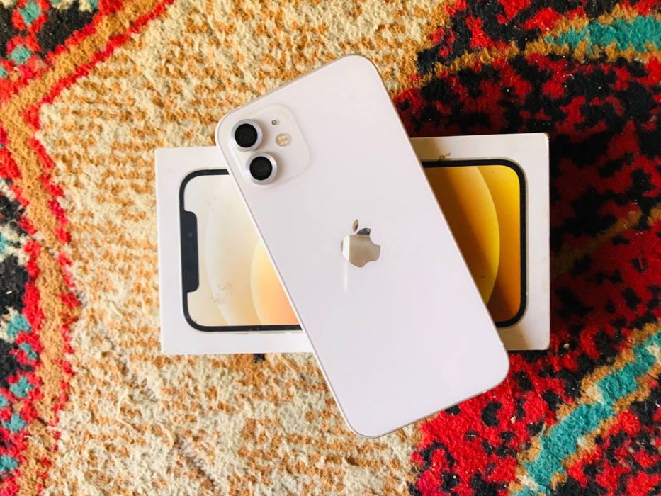 Iphone 12. Xolati alo 128 gb yomks 77 karobka Dak bor udar xolatda