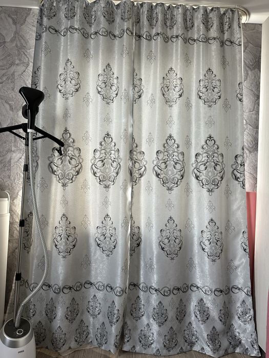 Шторы в очень хорошем состоянии
