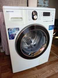 Продам стиральная машинка самсунг 6 кг в идеальном состояние