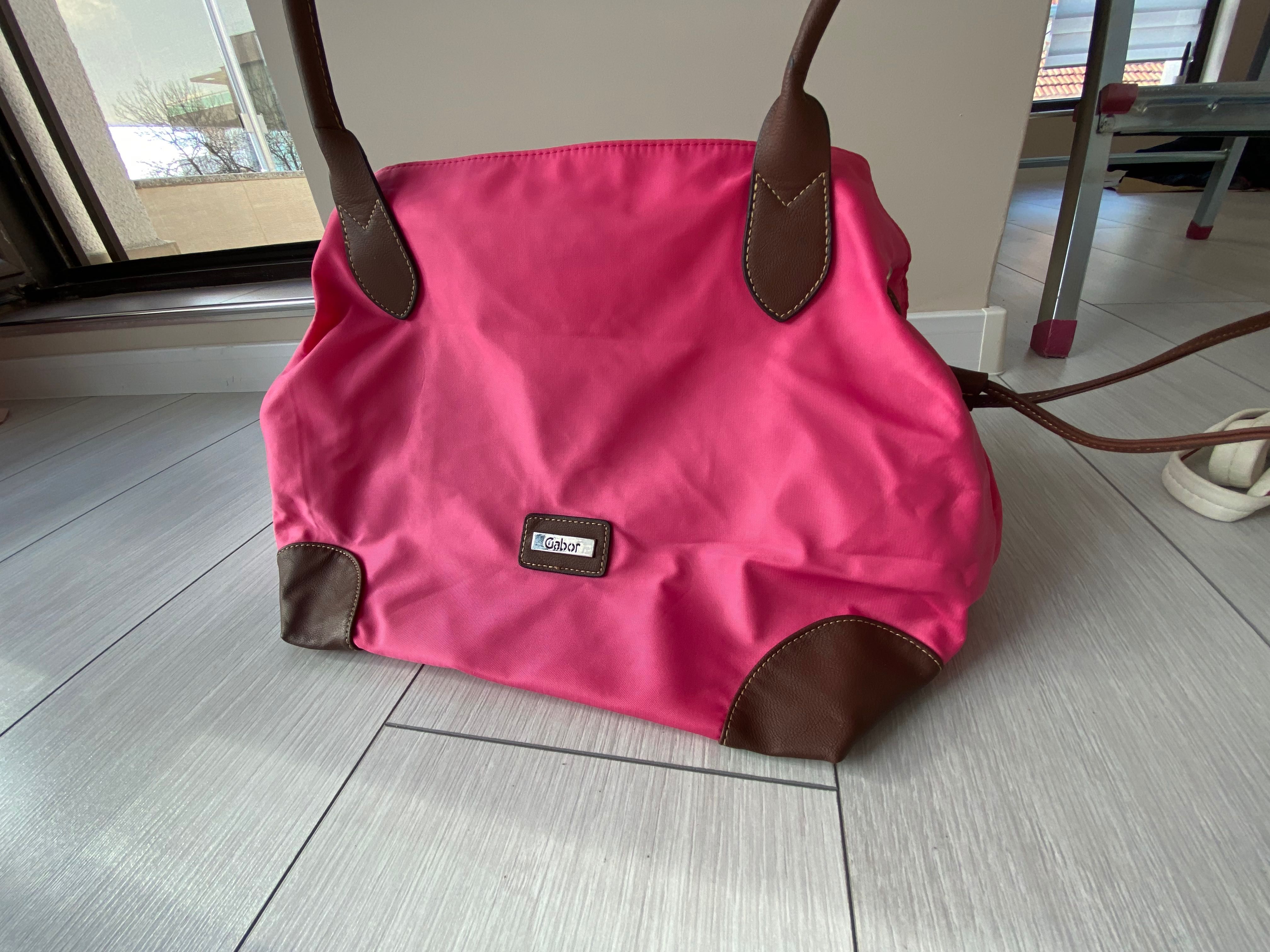 Розова Чанта на Cabot