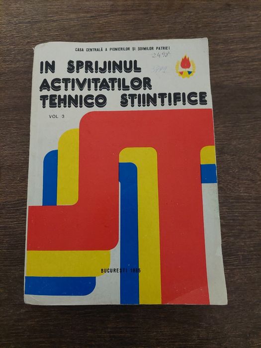 Carte din 1985 + carte cadou "de ce dormim , de ce visăm" din 1962