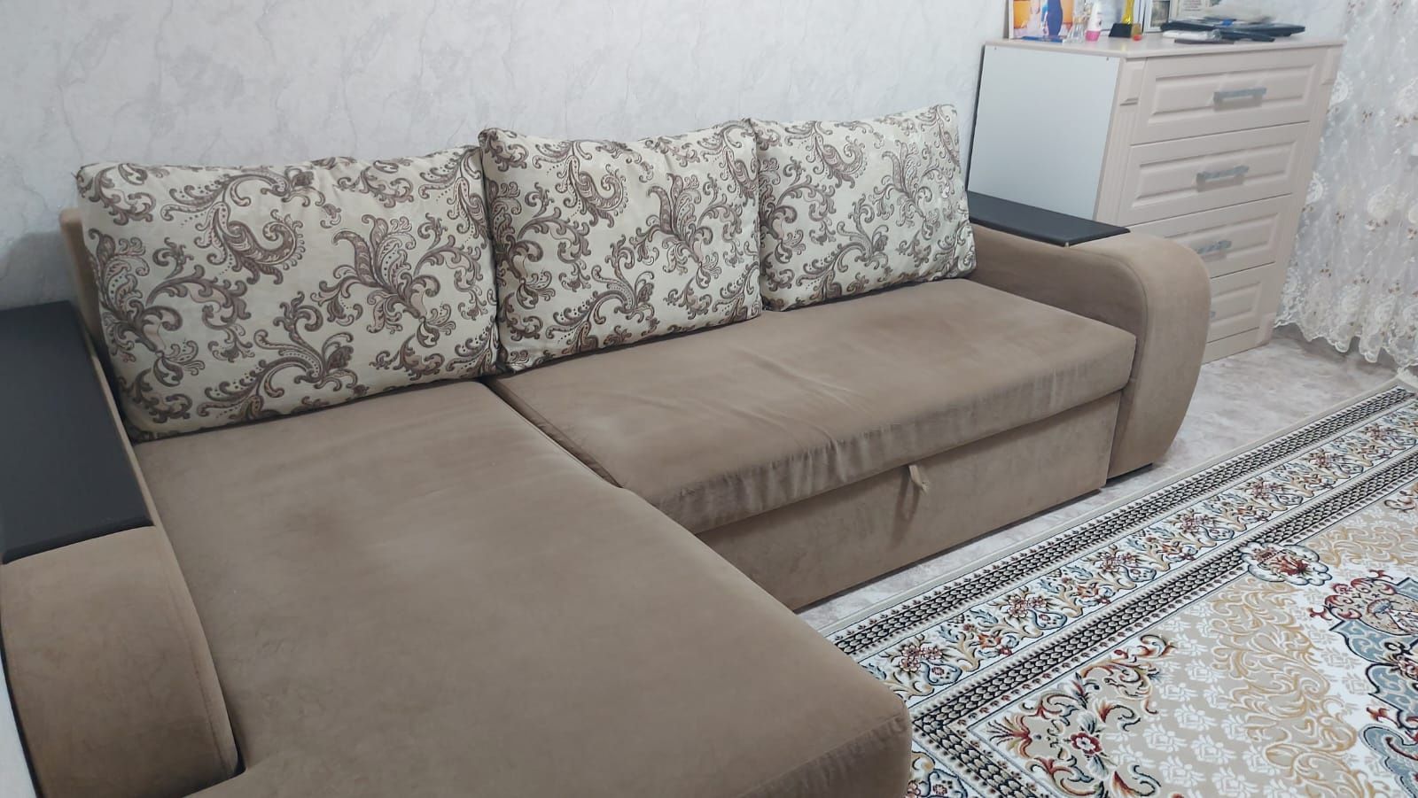 Продается угловой диван