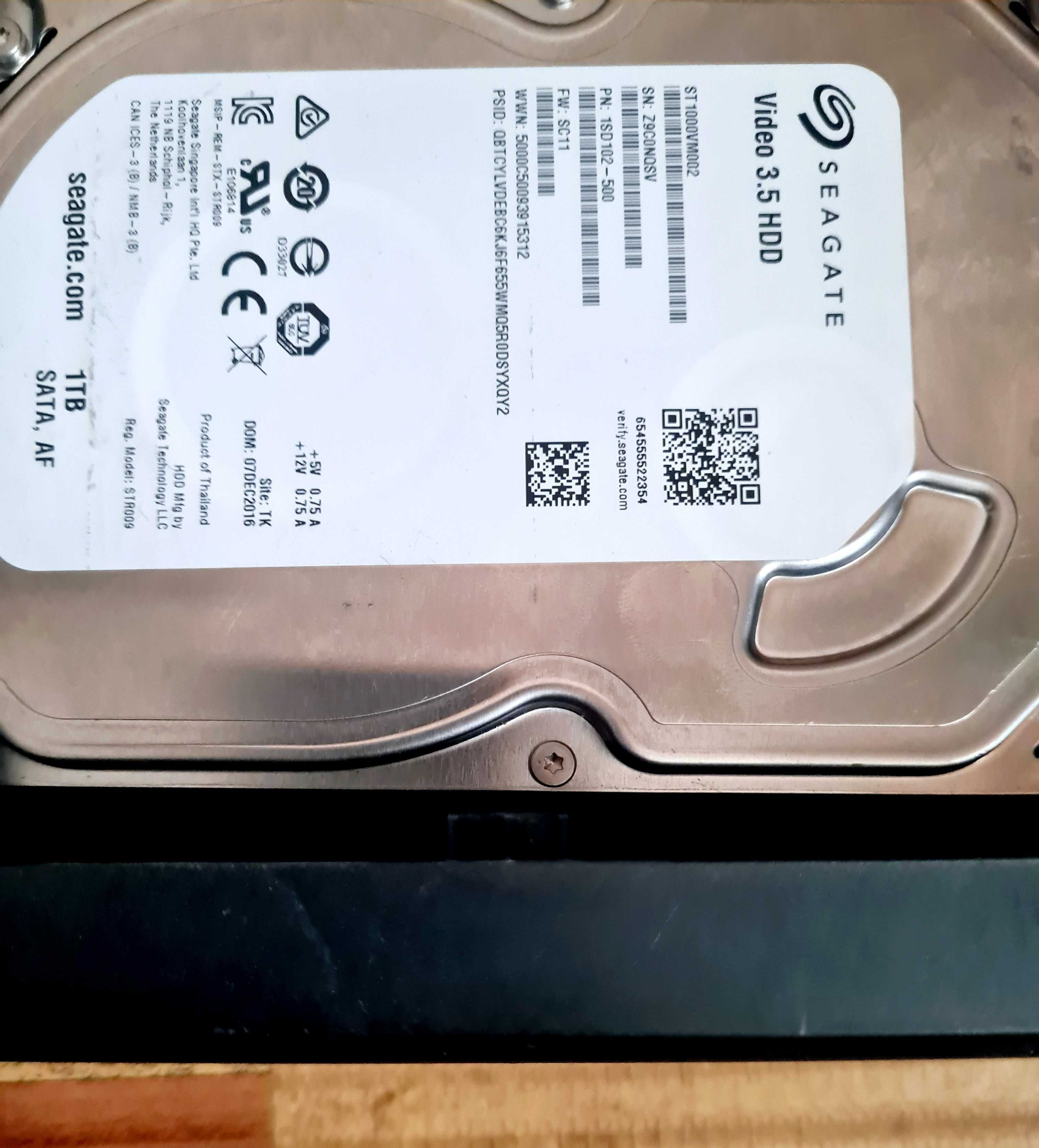 Продам блок видео наблюдения HDD- 1 т