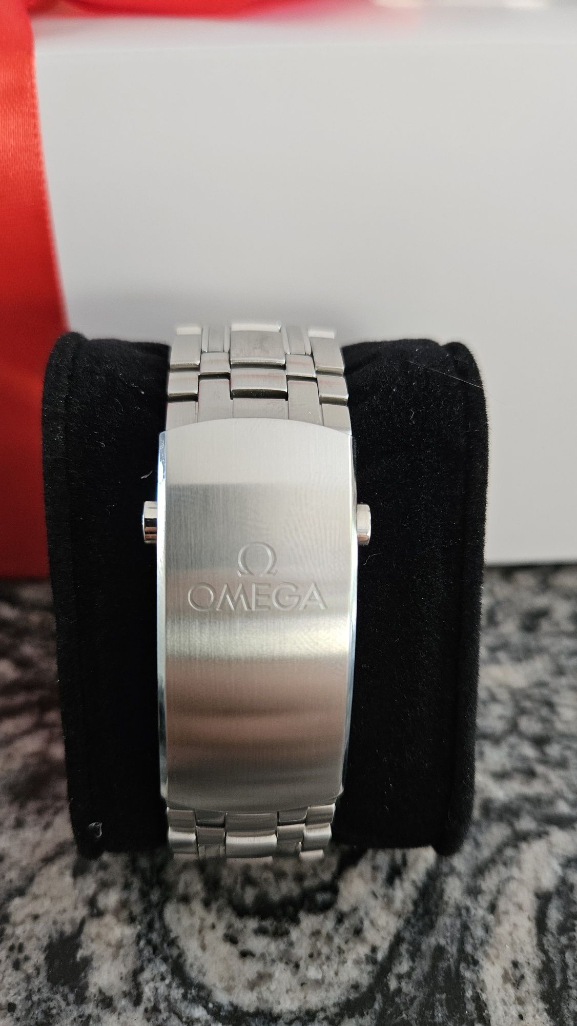 Omega Seamaster 300m Nekton