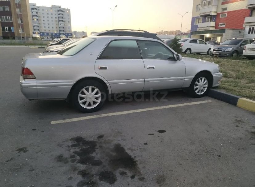 Продам Срочно Toyota Crown S151