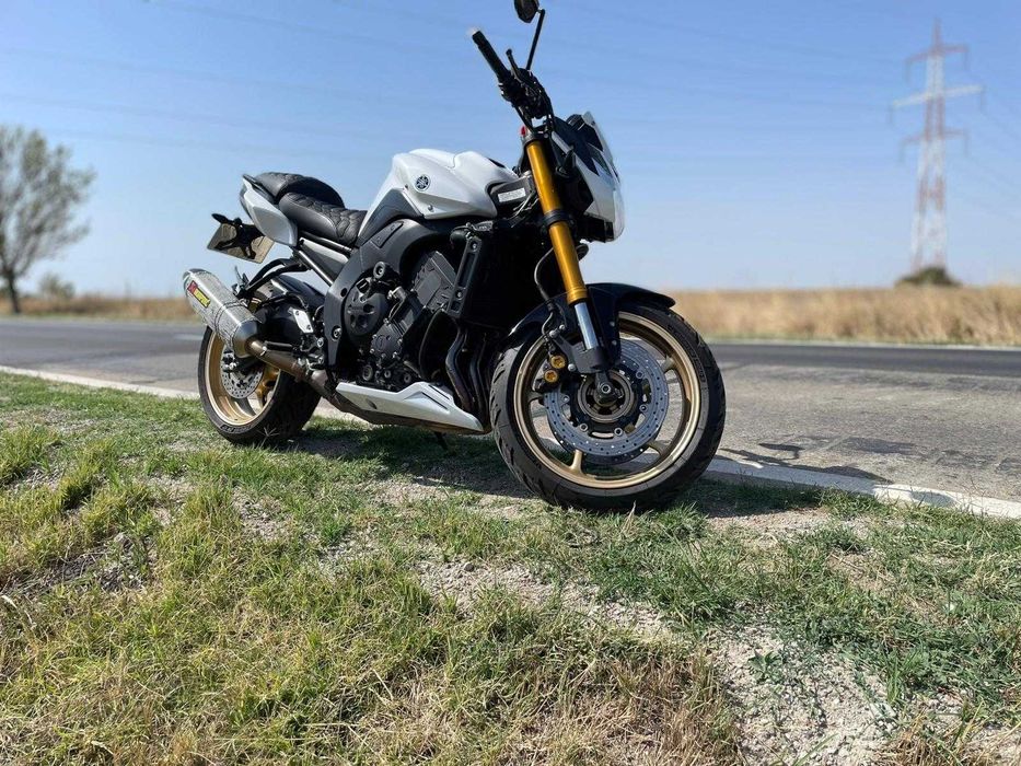 Yamaha fz8 naked