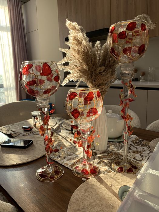 Подсвечники продоаю новые!