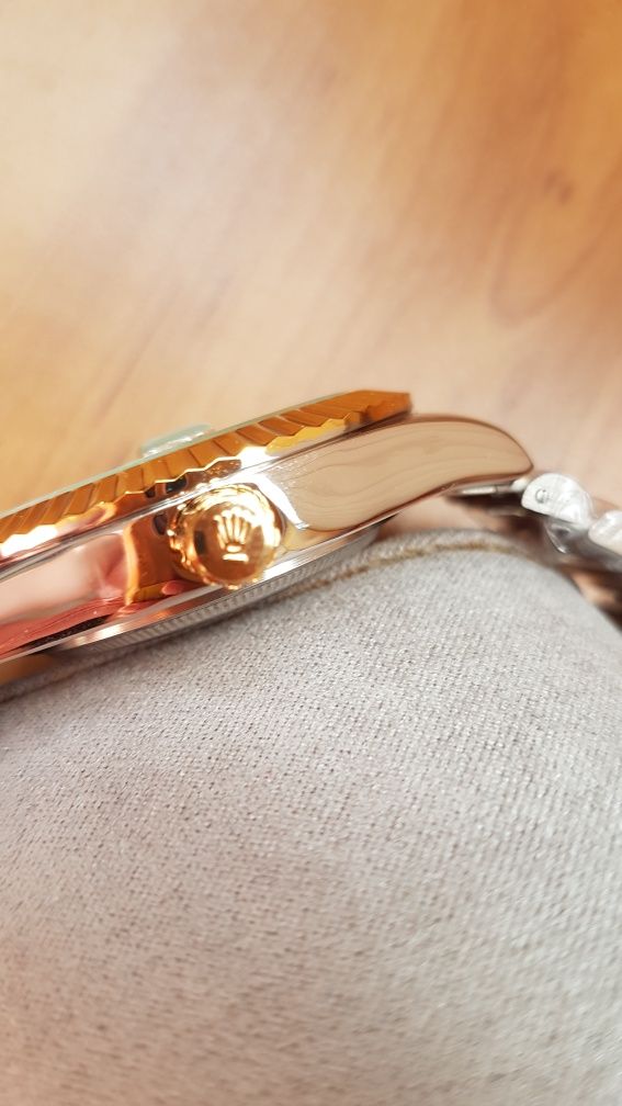 Часовник Rolex 36 mm