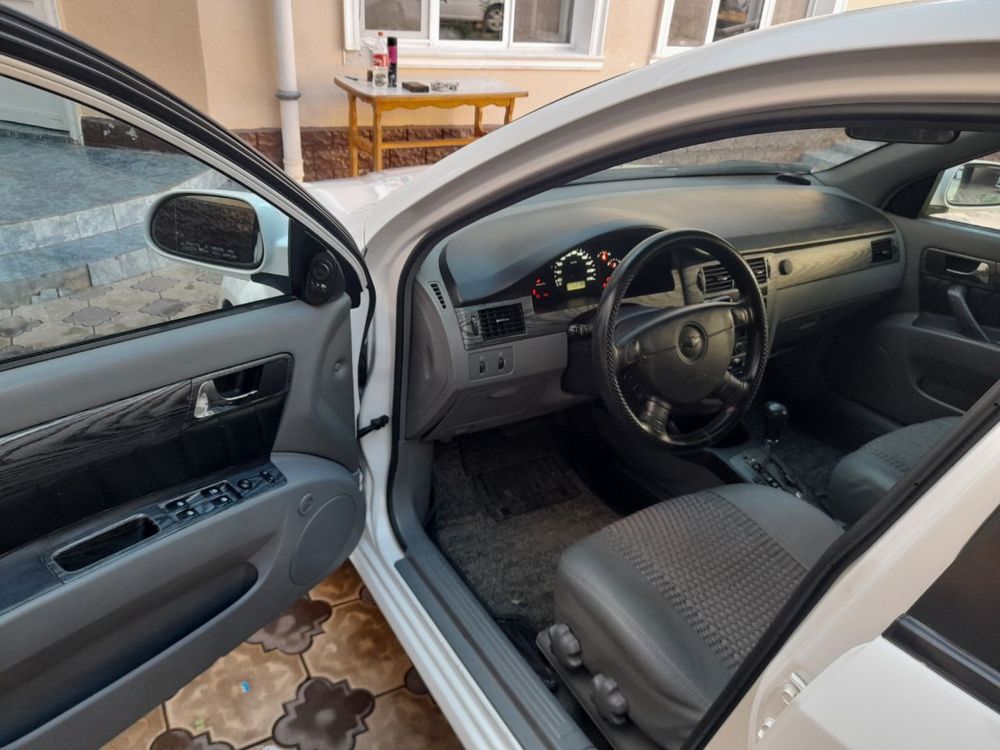 Lacetti 1.8 3-pozitsiya Avtomat karobka Korea srochna sotiladi
