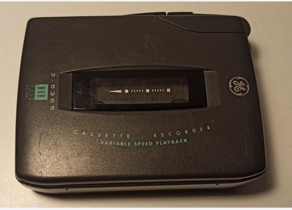 General Electric USA - rar colecție casetofon american tip Walkman