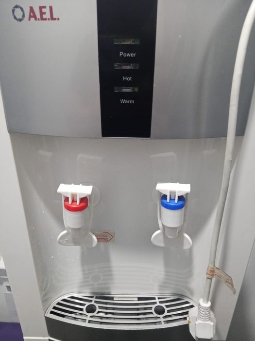 Диспенсер для воды AEL LC-AEL-47
