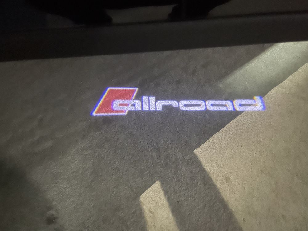 Wellcome светлина с надпис Allroad за врати