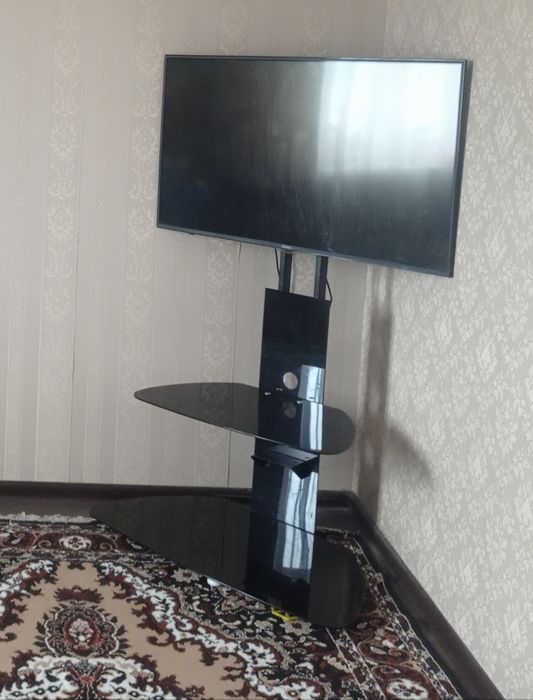 ТВ тумба напольная