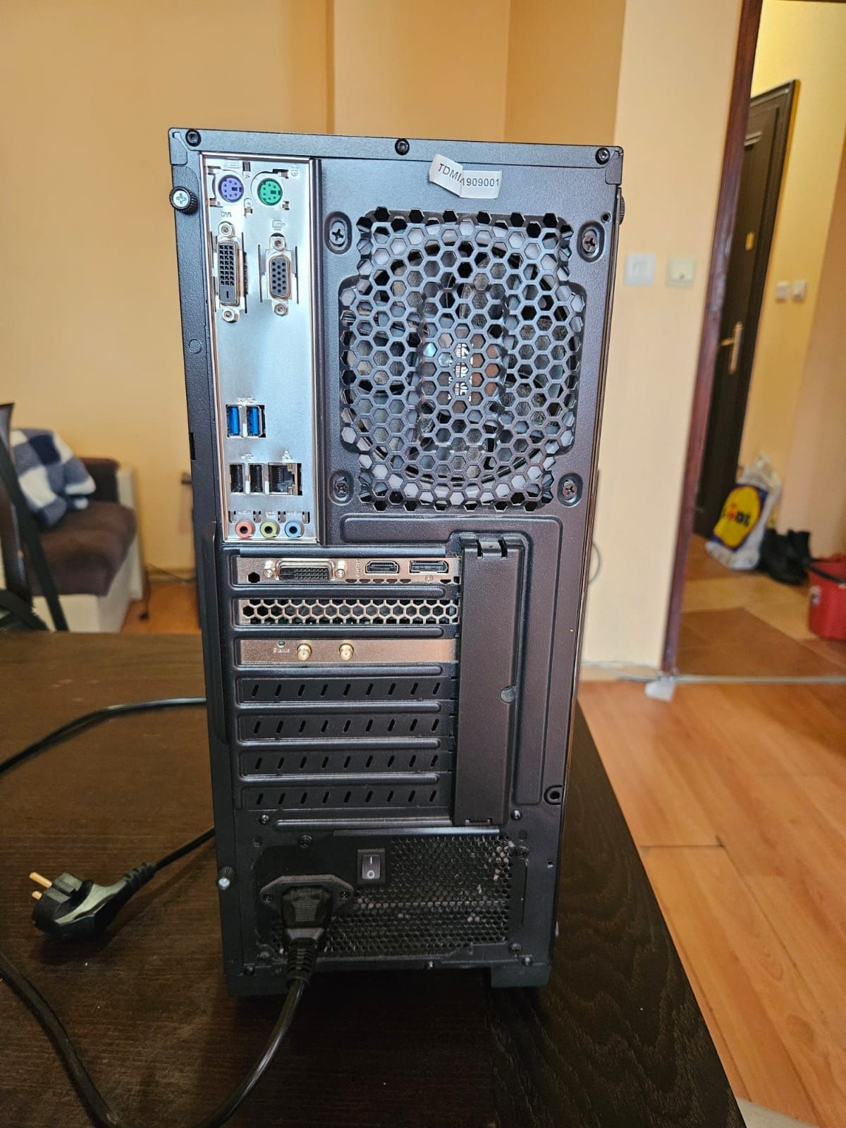 ПРОМО!Геймърски компютър Nvidia RTX 2060, Intel Core I5-9400F, 16GB RA