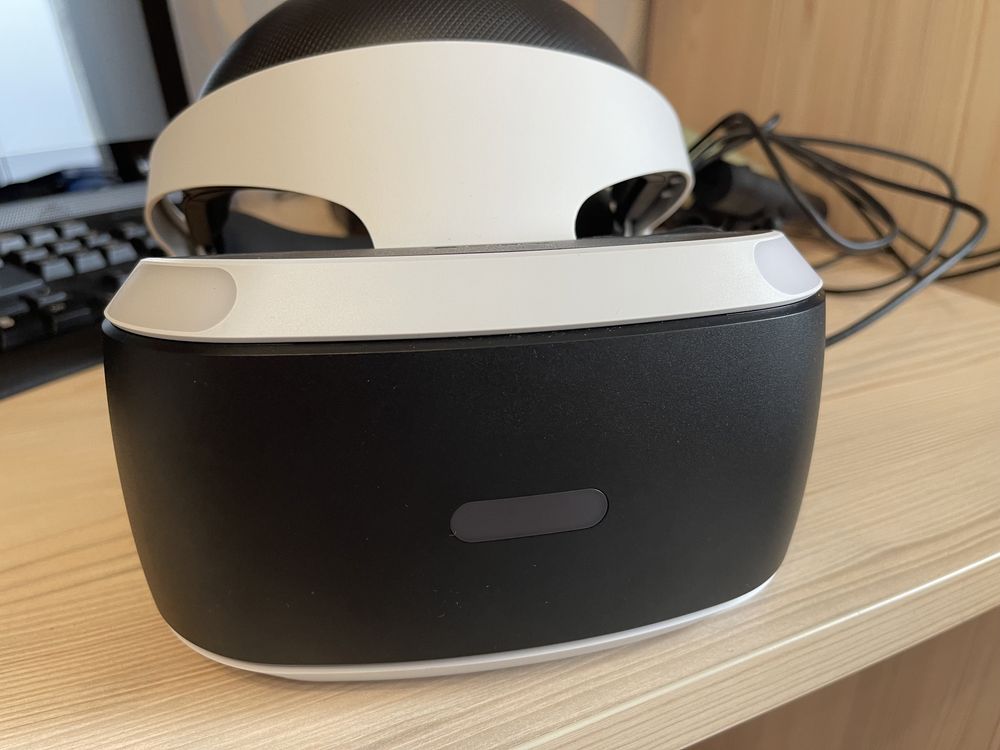 Продам Playstation VR