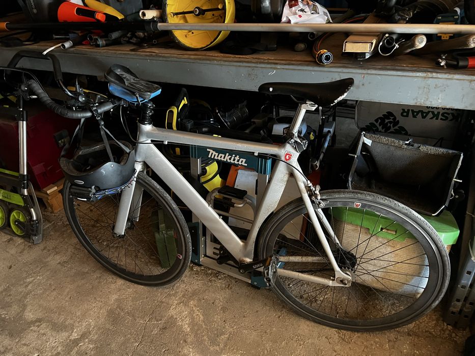 Bicicleta cursiera goku