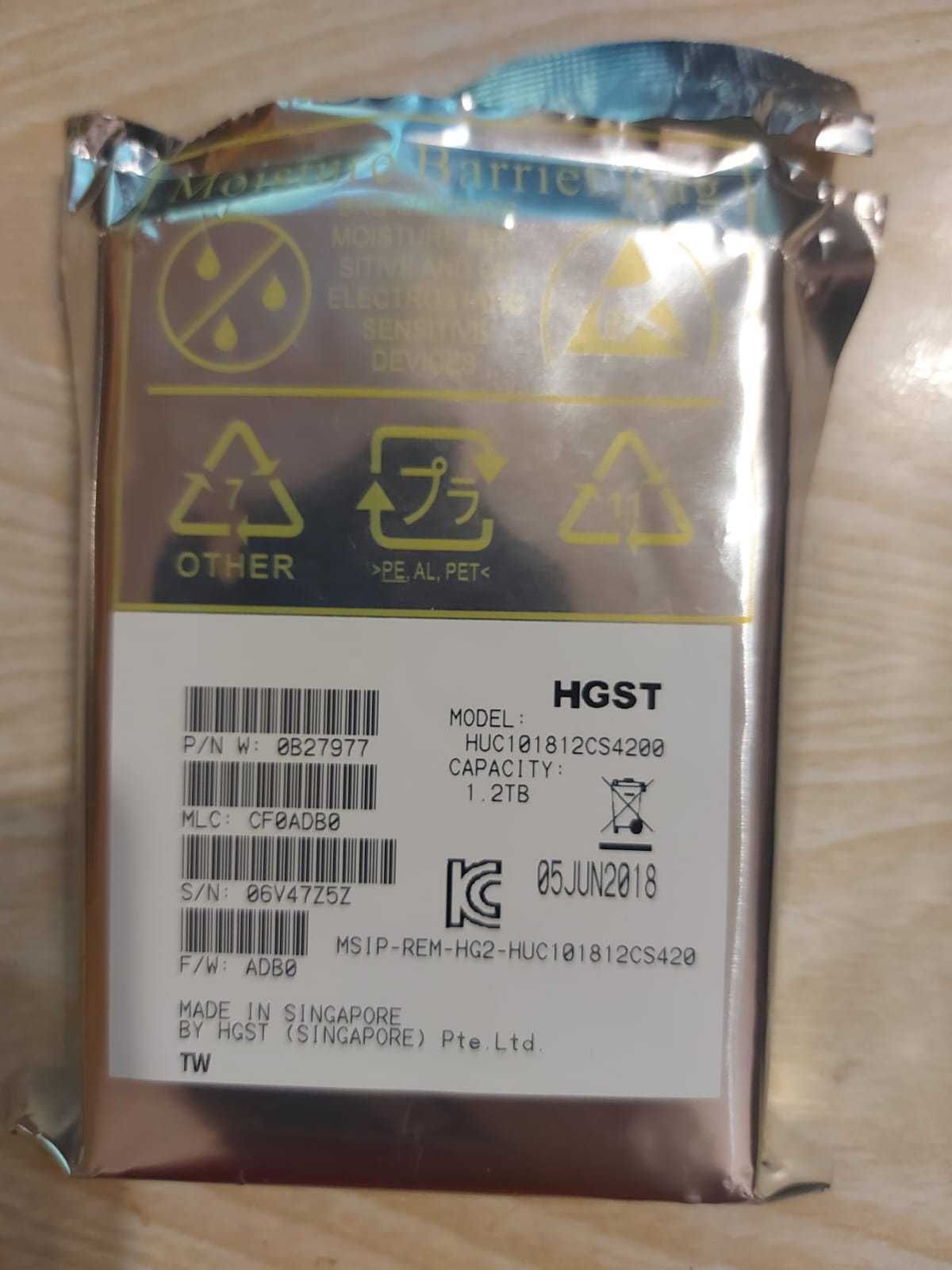 жесткий диск SAS Hitachi HGST