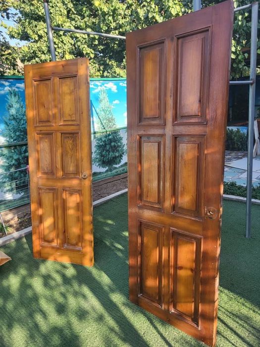 Дверь деревянные, в отличном состоянии