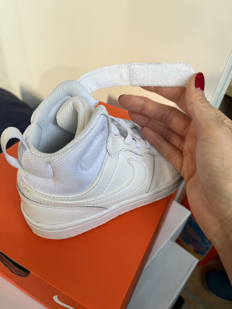 Nike кецове бели