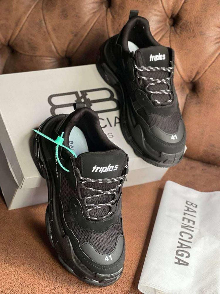 Balenciaga Triple S