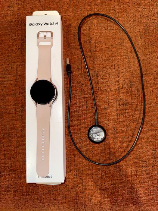 Samsung Galaxy Watch 4 Pink Gold