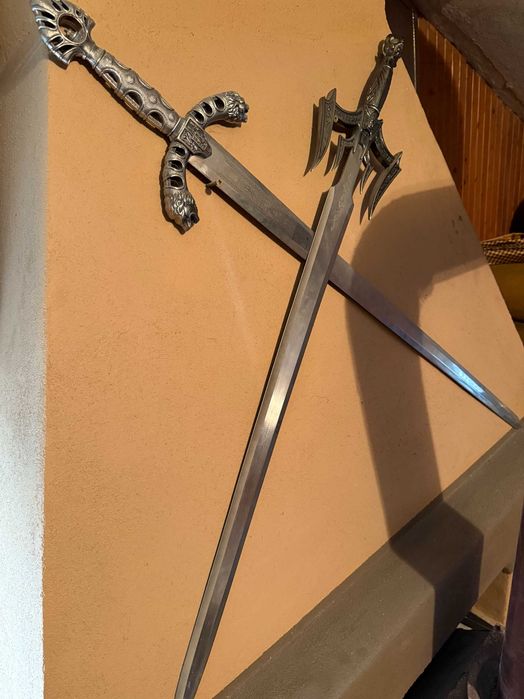 Мечове за декорация