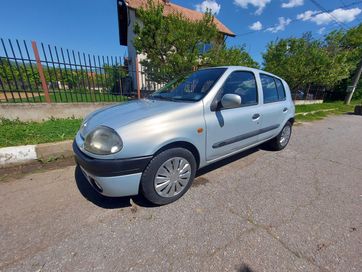 Renault Clio 1.6 АВТОМАТИК